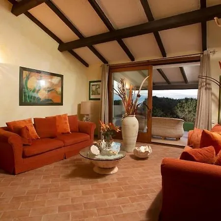 Francesca Villa Santa Reparata